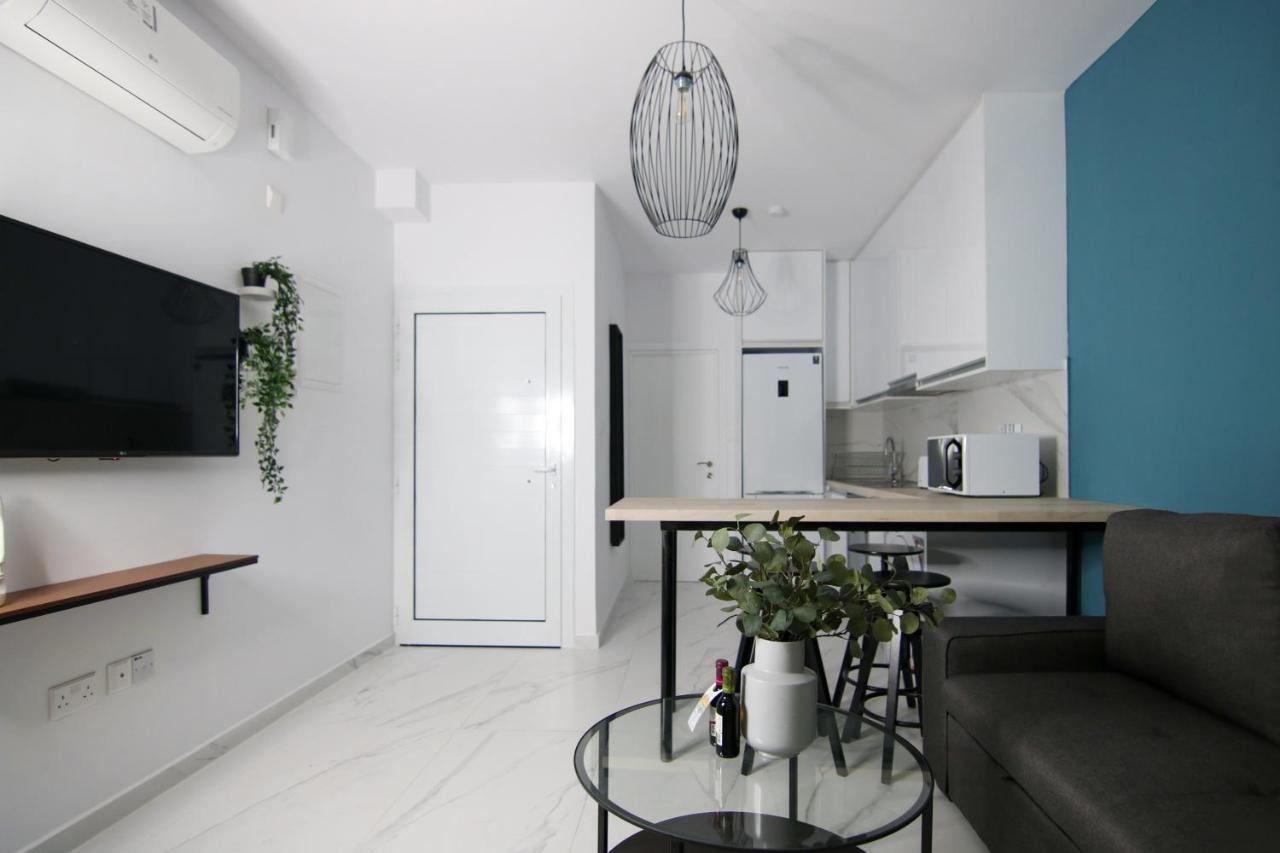 Phaedrus Living Seaside Romantic Flat Limnaria 123 Paphos ภายนอก รูปภาพ